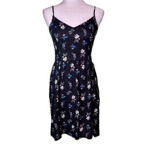 Women’s Black Floral Fit & Flare Sundress Sweetheart Neck Dainty Feminine Sz‎ 6
